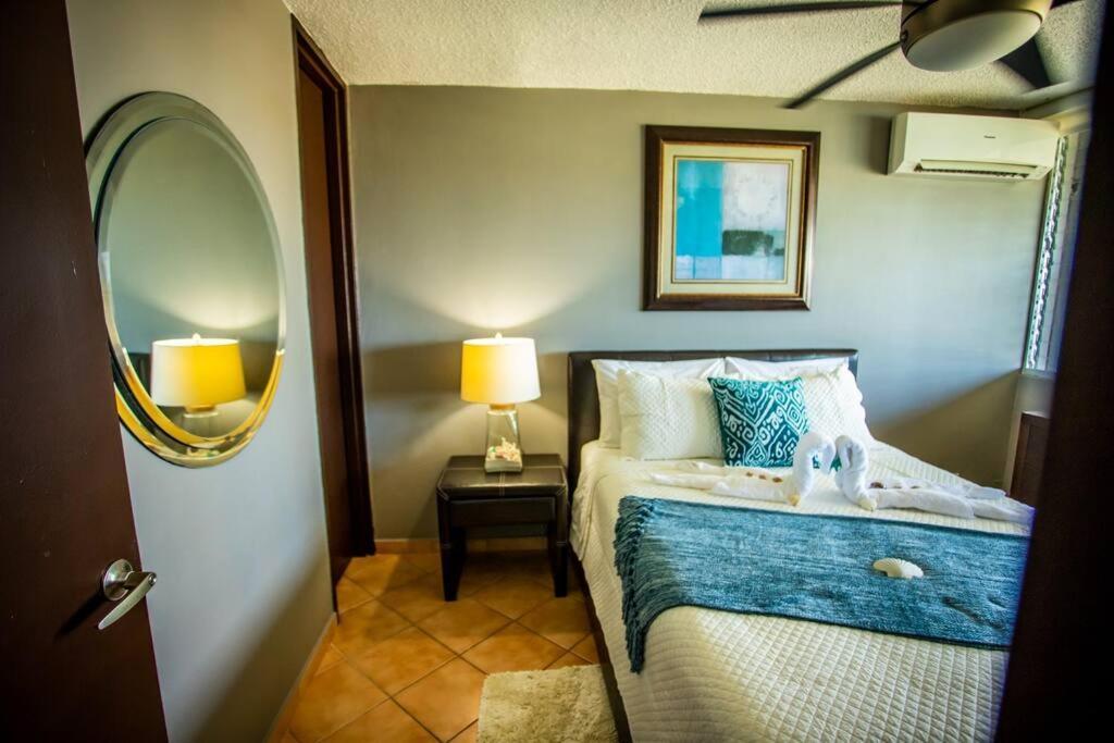 Enchanted Jewel 39 Beachfront Pool Luquillo Buitenkant foto
